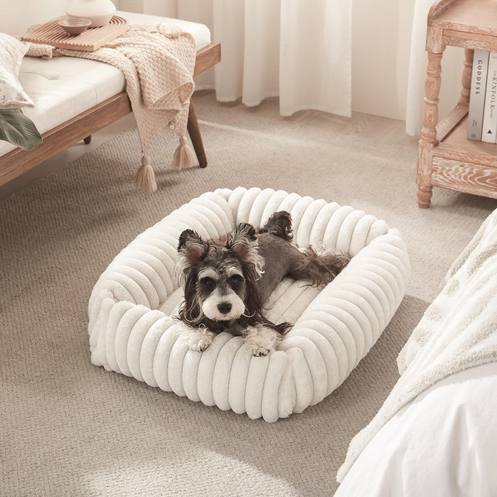 FURTIME bed in cream color close-up, anti-slip bottom detail.