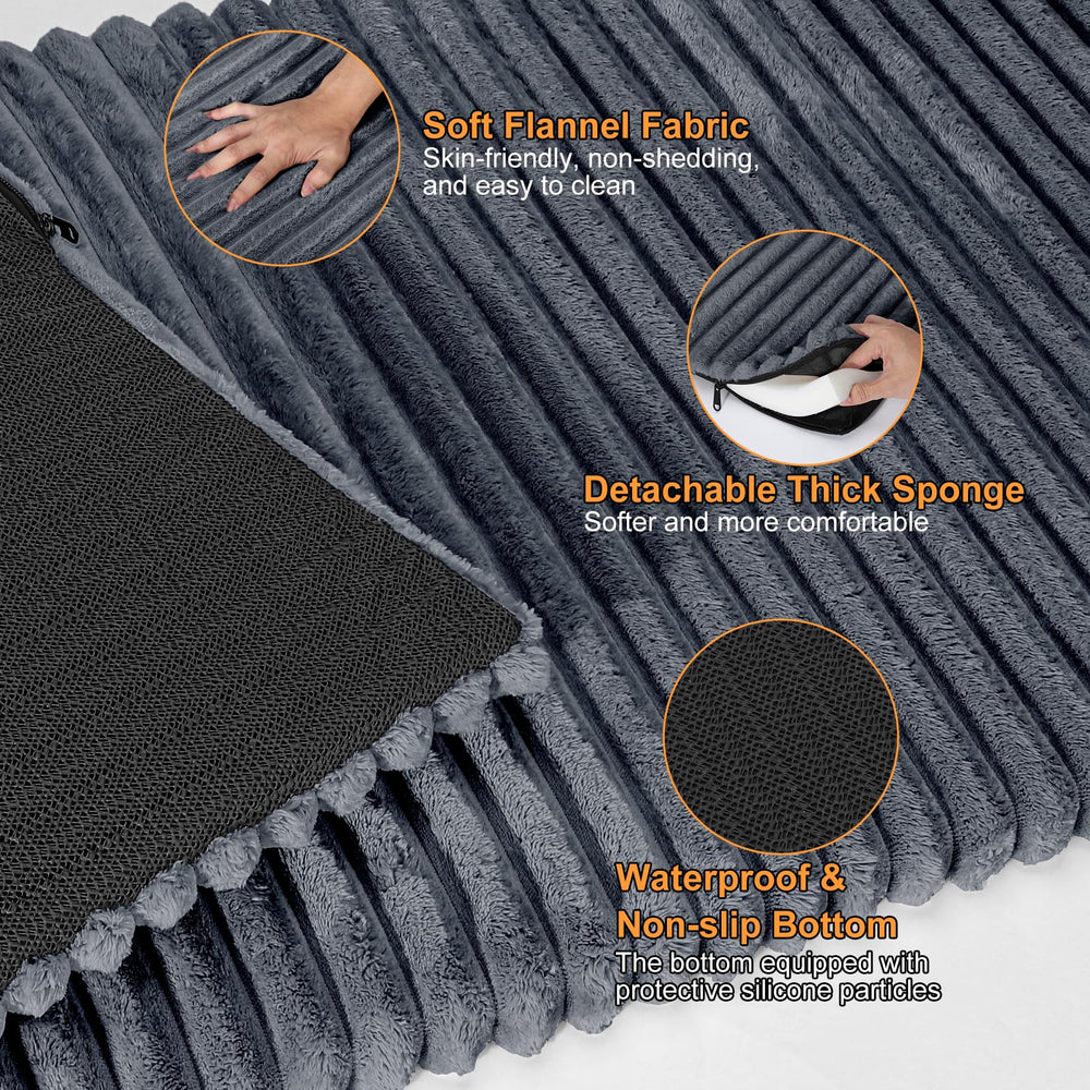 FURTIME non-slip design keeps the mat in place during driving