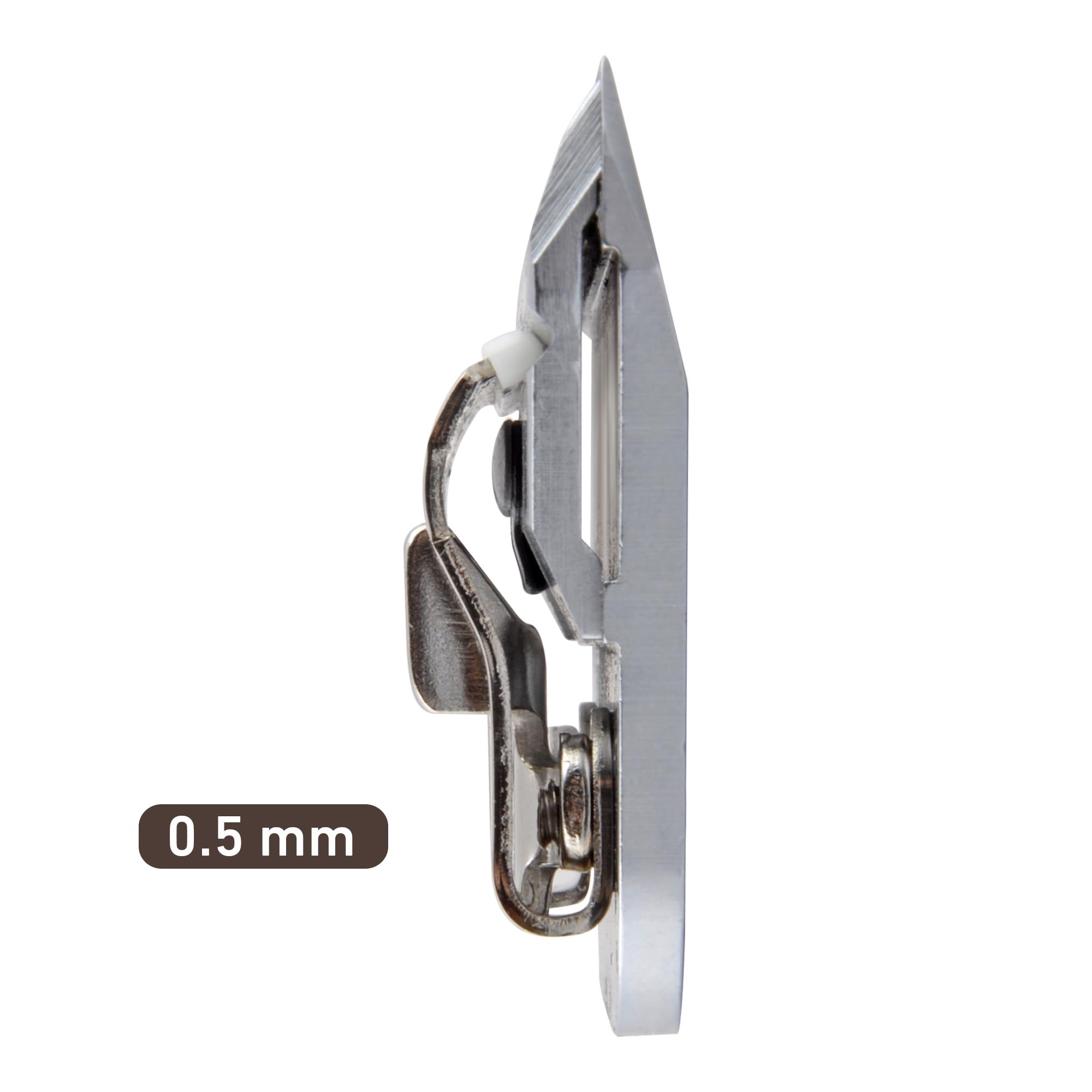 FURZONE blade care tips: clean after use and oil regularly for longevity.