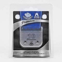 FURZONE blade made from Japanese high-carbon steel for durability.