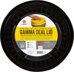 Close-up of the gasket shows leak-proof sealing with Gamma Seal Lid.