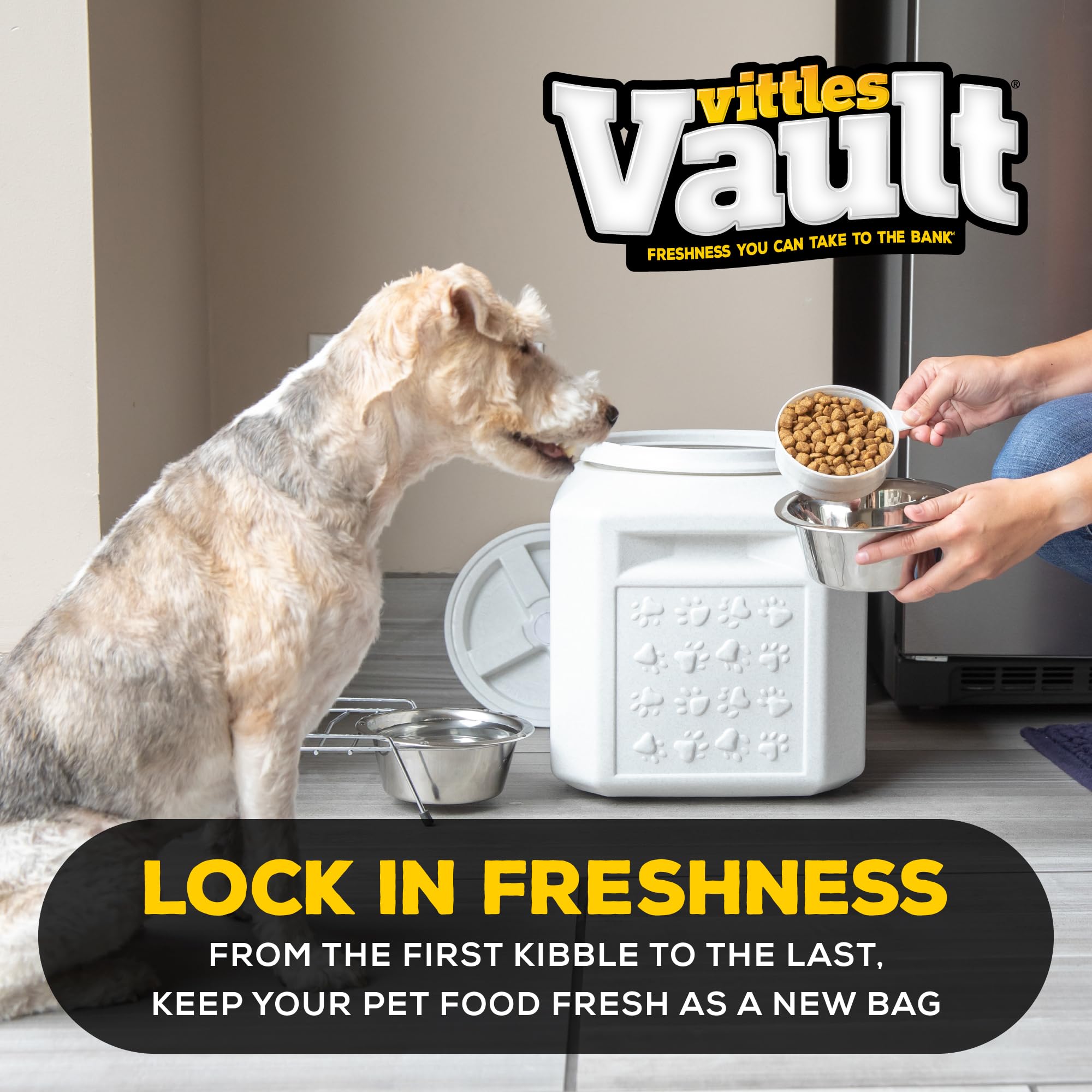 Gamma2 Vittles Vault uses BPA-free HDPE for safe storage.