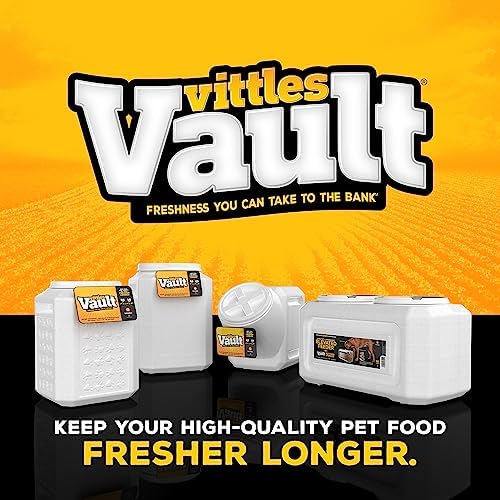 Gamma2 Vittles Vault Made in USA badge shown on sturdy container.