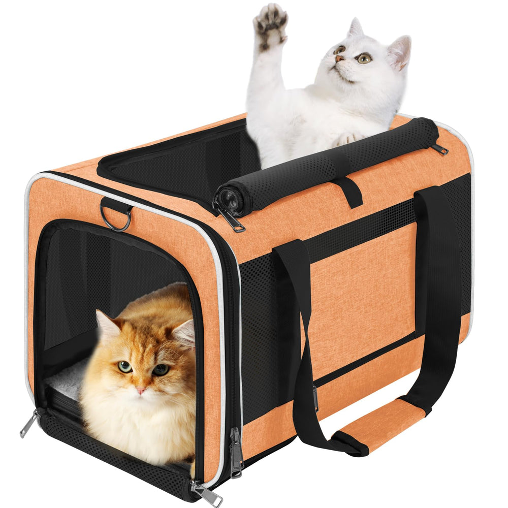 GAPZER Large Cat Carry Bag top opening facilitates easy loading during car trips.