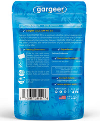 Gargeer All Reptile Calcium powder texture close-up shows fine dust for even coating.