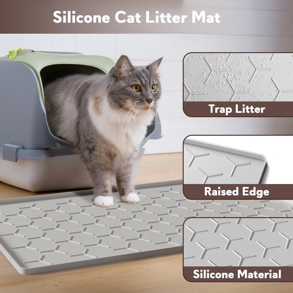 Garoopion silicone litter mat texture closeup shows paw-friendly surface.