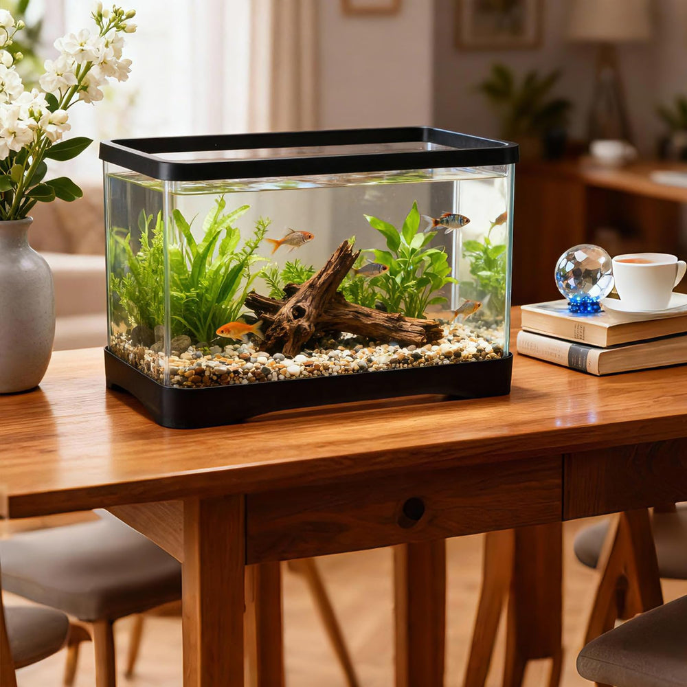 Geelin 2-gallon rectangular fish tank close-up of shatterproof plastic