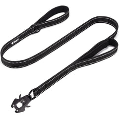 GEIT leash with automatic closing frog clip for secure quick-release control.