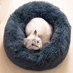 Generic cat bed donut round 20in with plush fur for cozy curling and relaxing.
