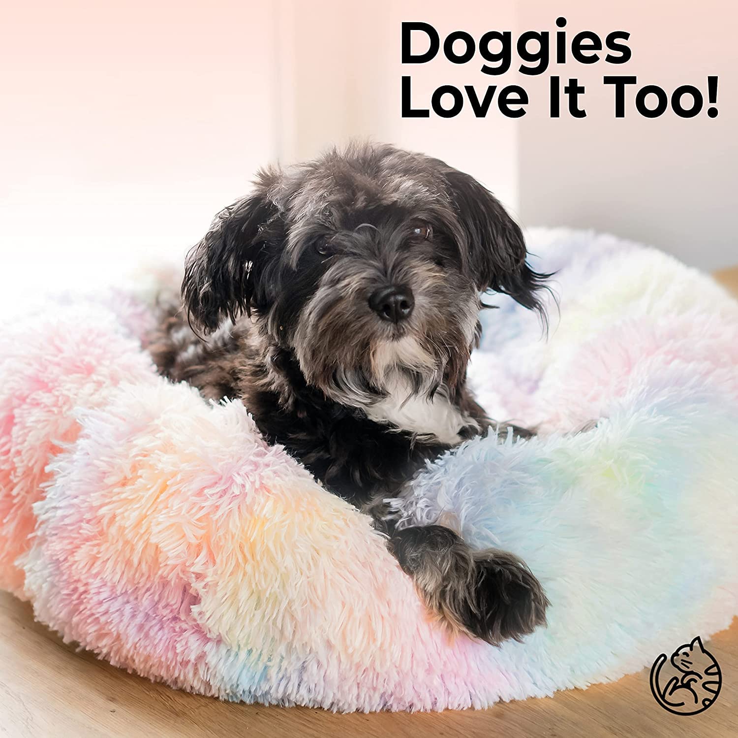 Moisture-proof lining keeps the bed dry between uses.