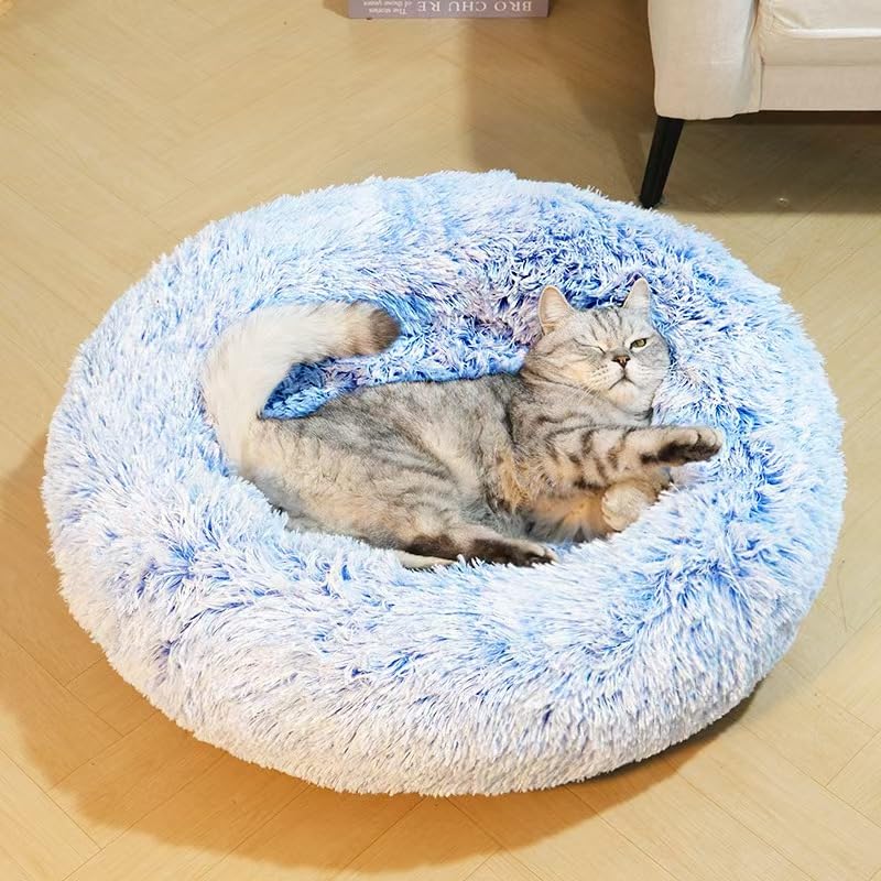 Generic cat bed is machine washable for easy cleaning after adventures.