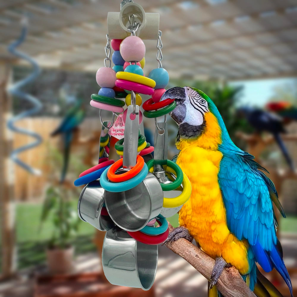 GILYGI durable parrot toy suitable for large birds