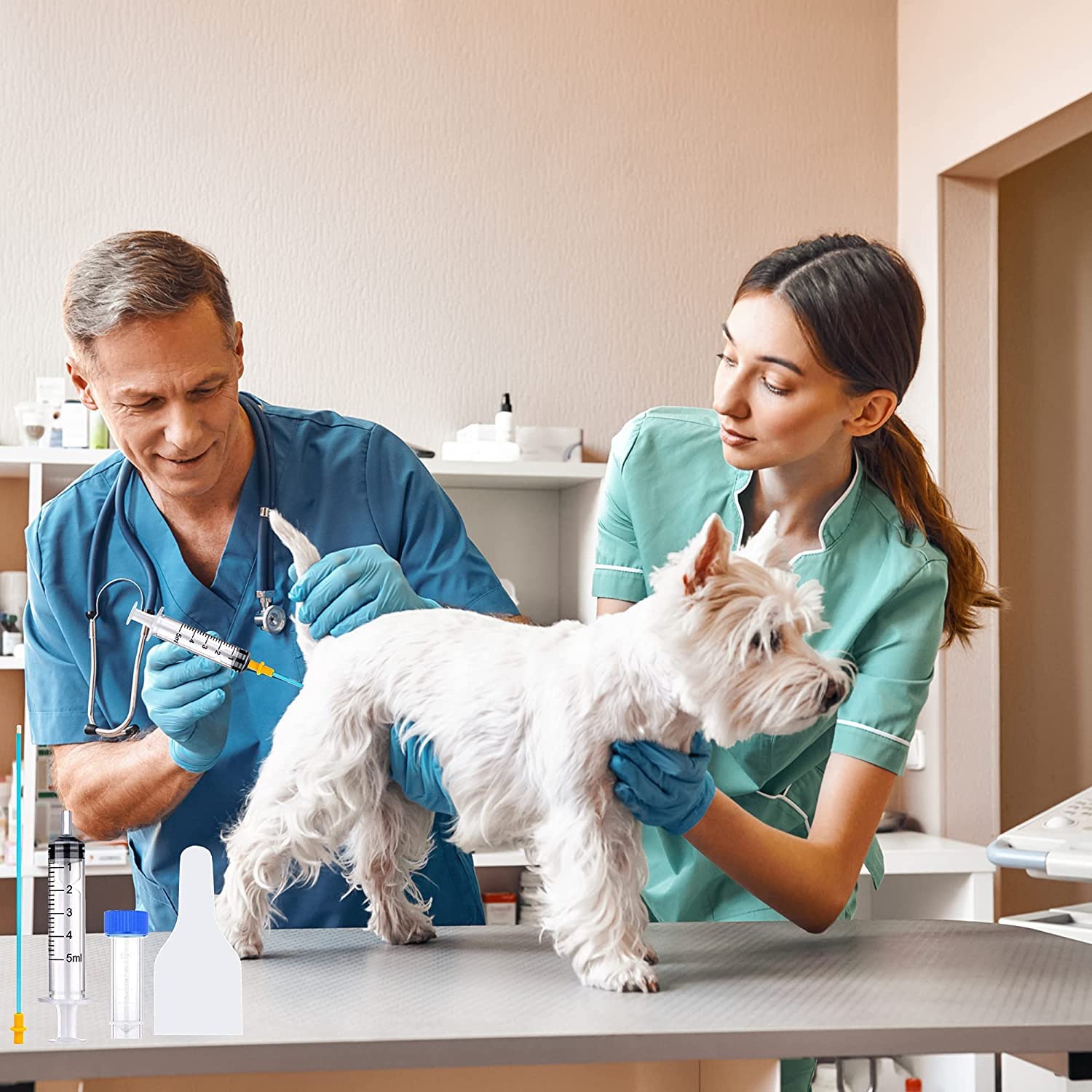 GISUREM nitrile gloves provide clean, tactile protection during procedures.