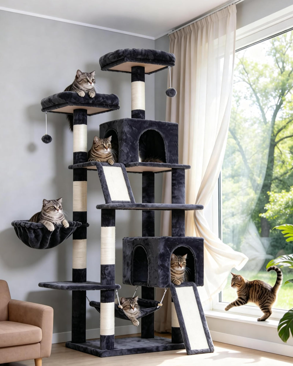 Gitelsnour cat tree base provides stable support for energetic indoor cats.