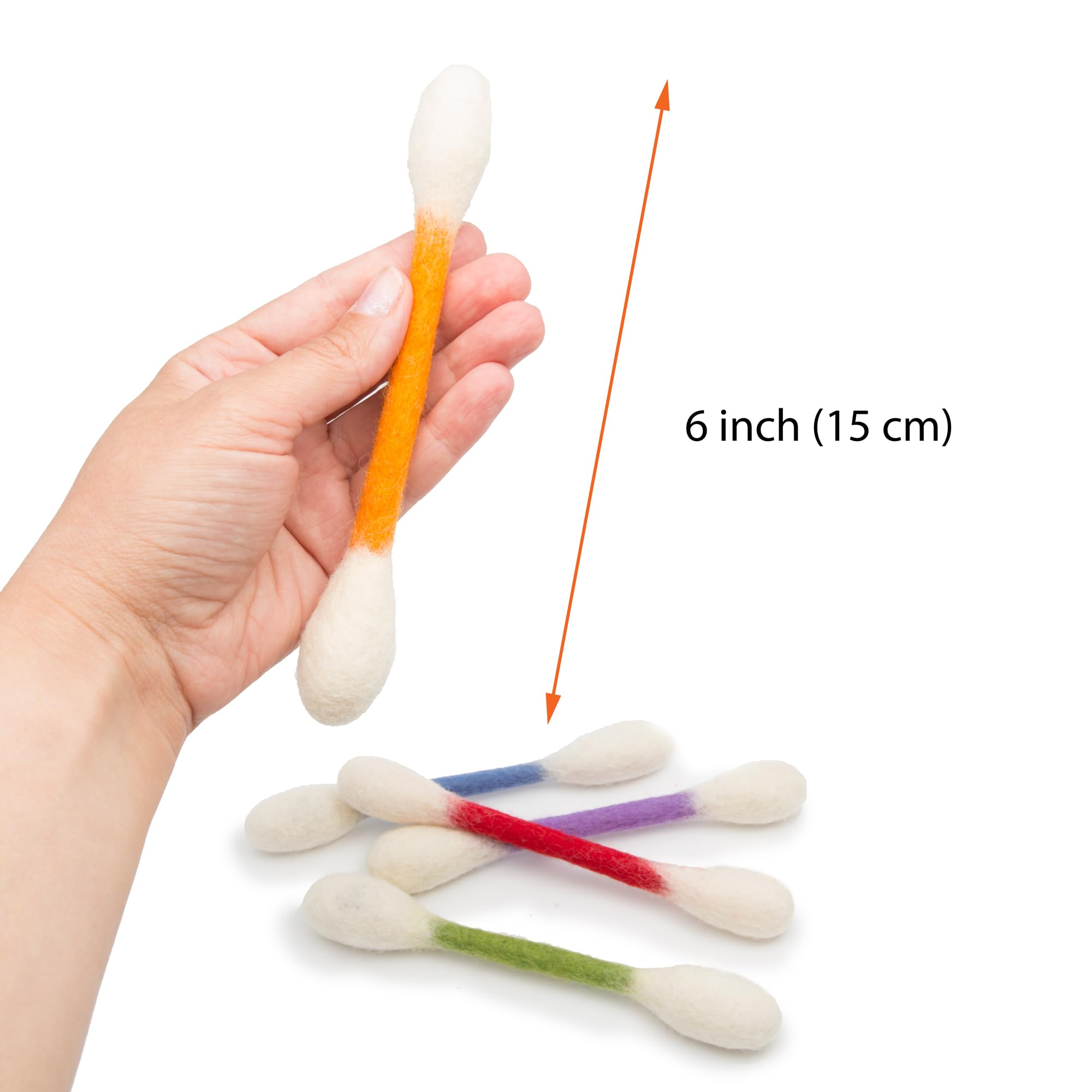 Glaciart One swabs cat toys catnip, natural wool and azo-free dyes ensure safe chewing.