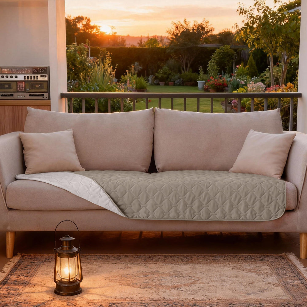 Gogobunny reversible blanket offers two colors to match decor.