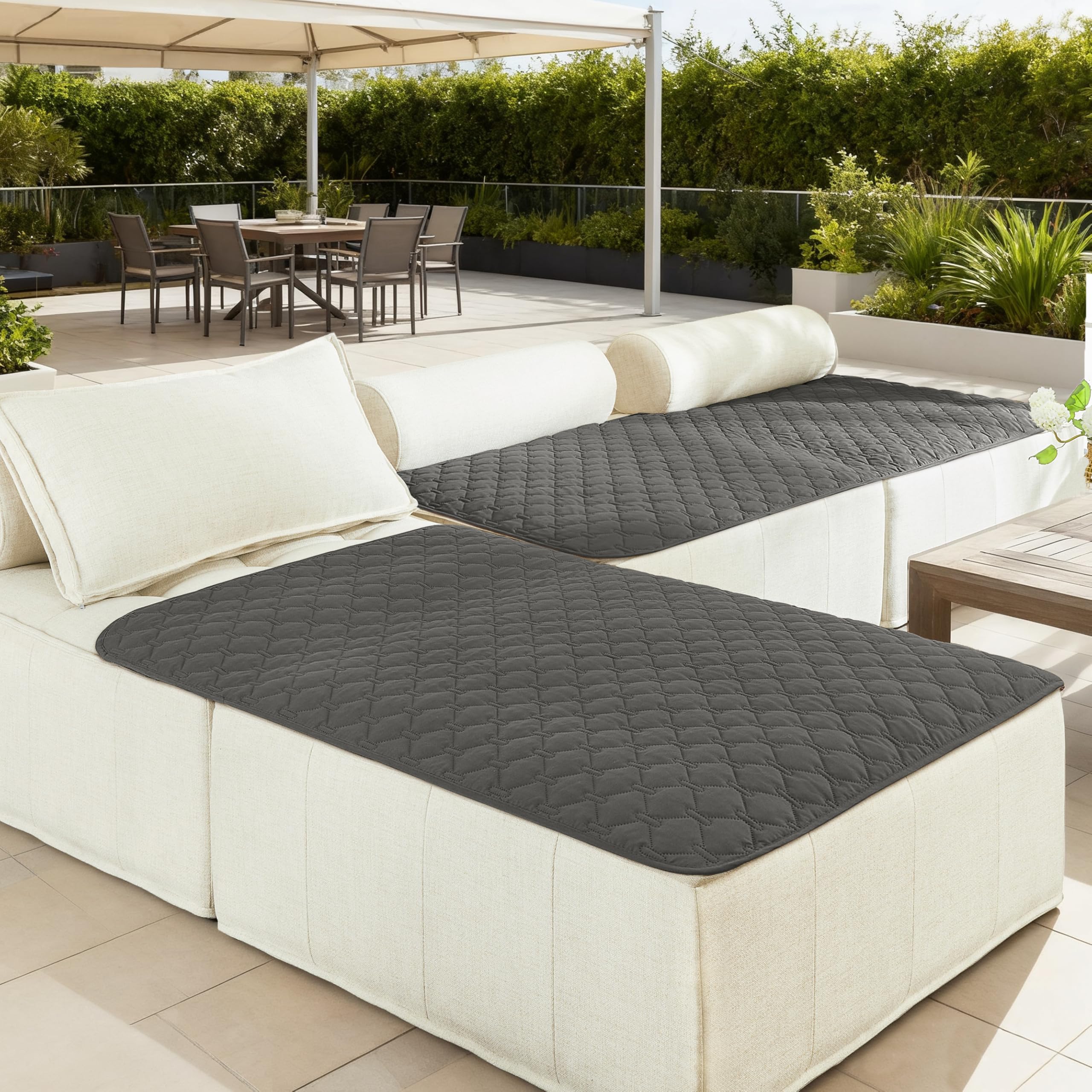 Gogobunny easy-care blanket machine washable at 86F.