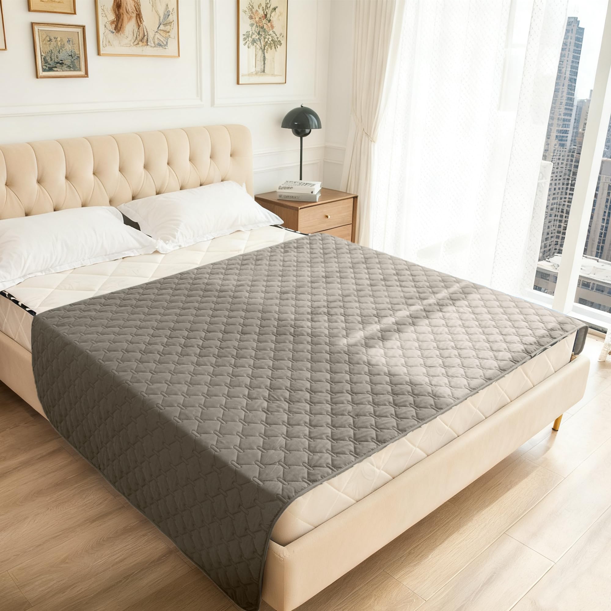Gogobunny machine-washable blanket simplifies cleaning after adventures