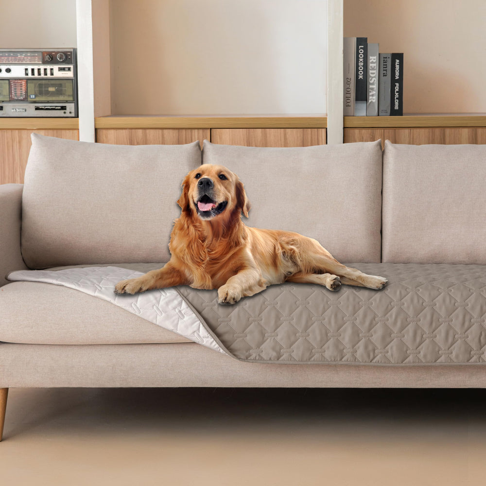 Gogobunny waterproof outer layer dog blanket protects furniture while pets roam.