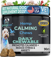Googipet Daily Hemp Calming Chews jar shows calming support for dogs.