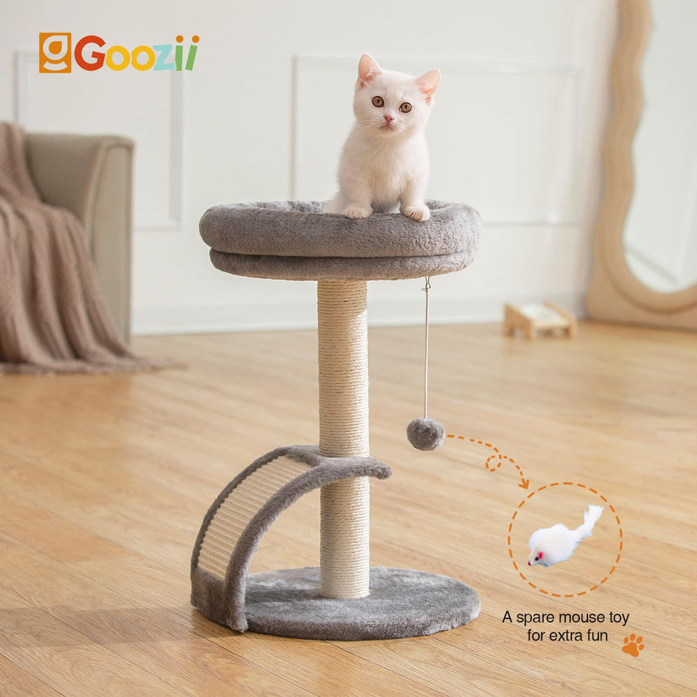 Goozii cat scratching post highlights durable sisal for scratching.