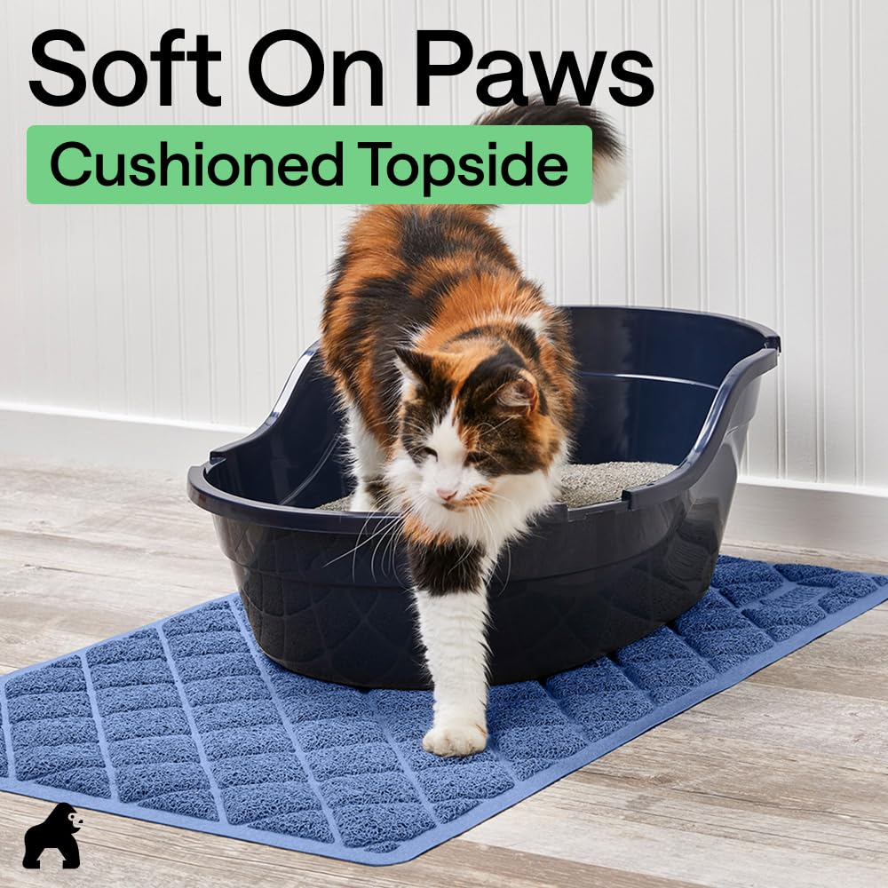 GORILLA GRIP cat litter mat in use catching litter at the exit