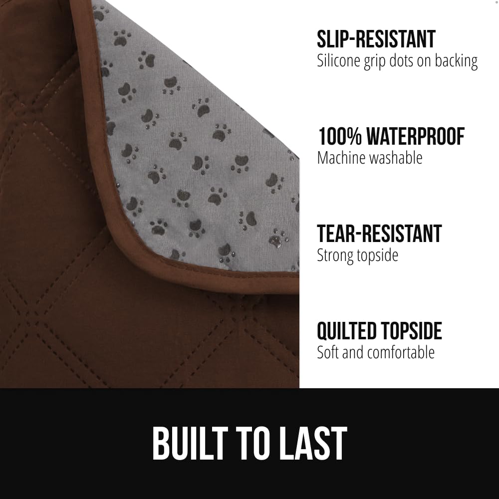 GORILLA GRIP silicone-grip-dots-backing keeps the blanket in place.