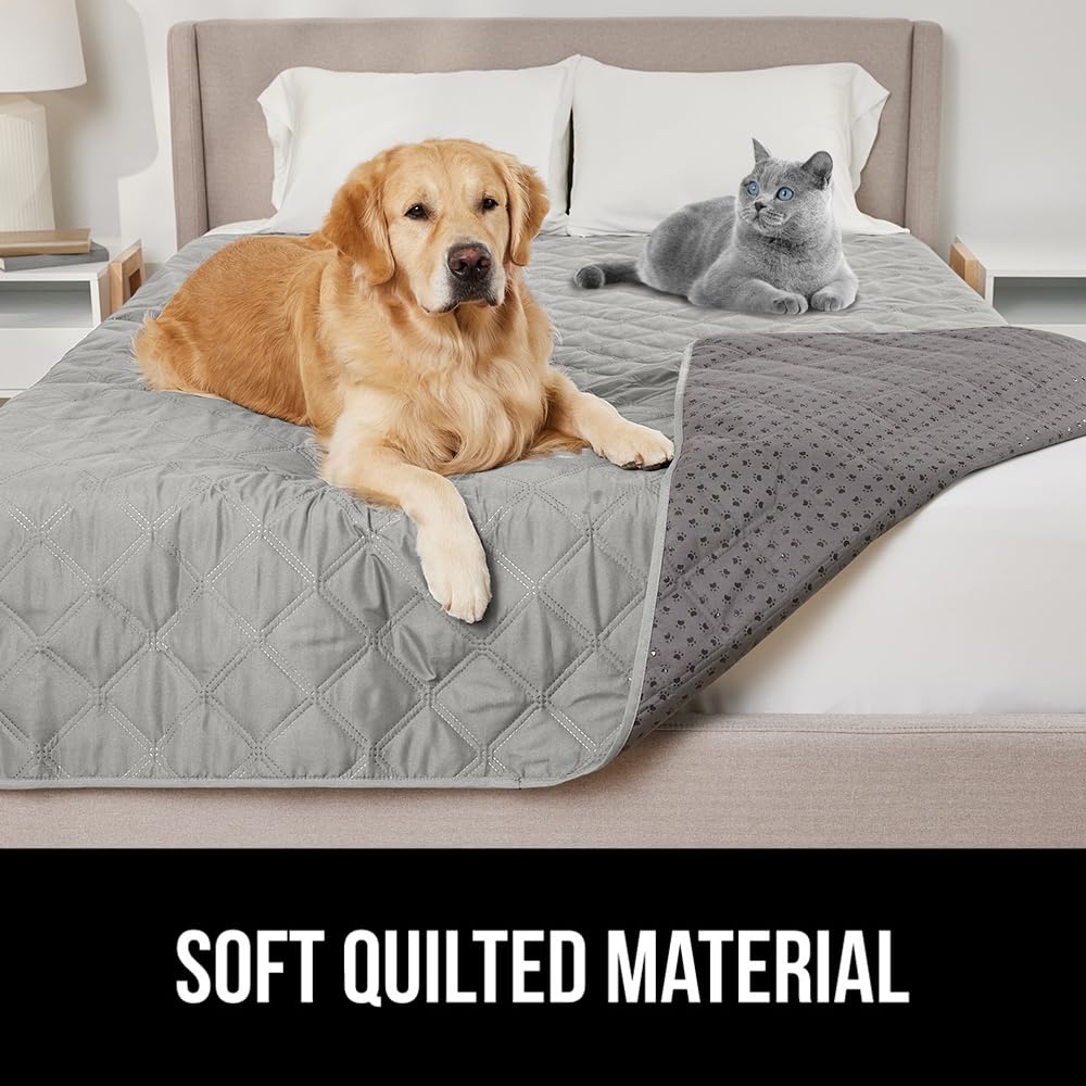 GORILLA GRIP washable dog blanket ready for quick cleanup