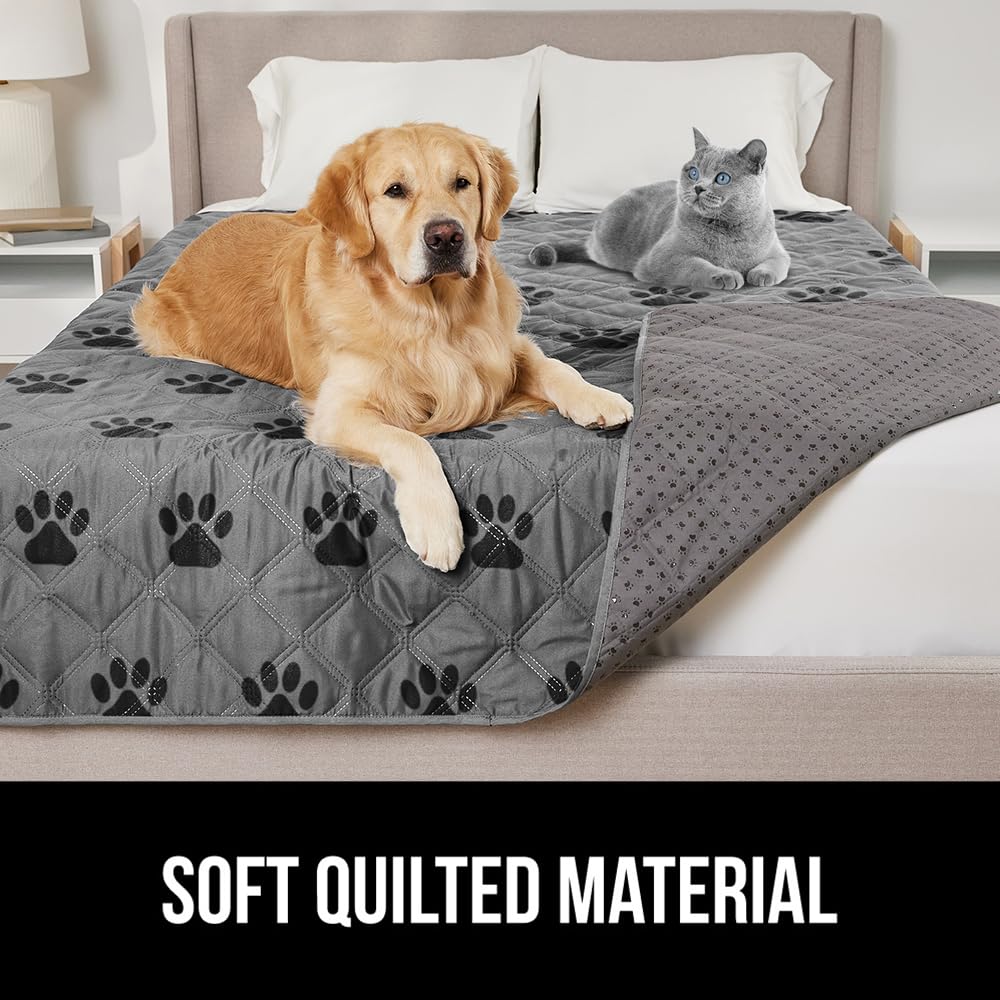 GORILLA GRIP waterproof dog blanket 102x82 flat layout shows generous coverage.
