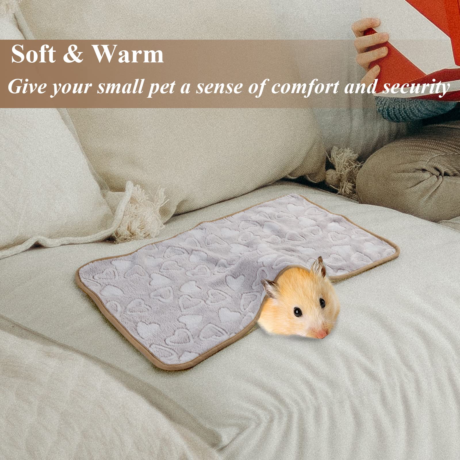 Grddaef soft fleece texture provides warm comfort for small pets.