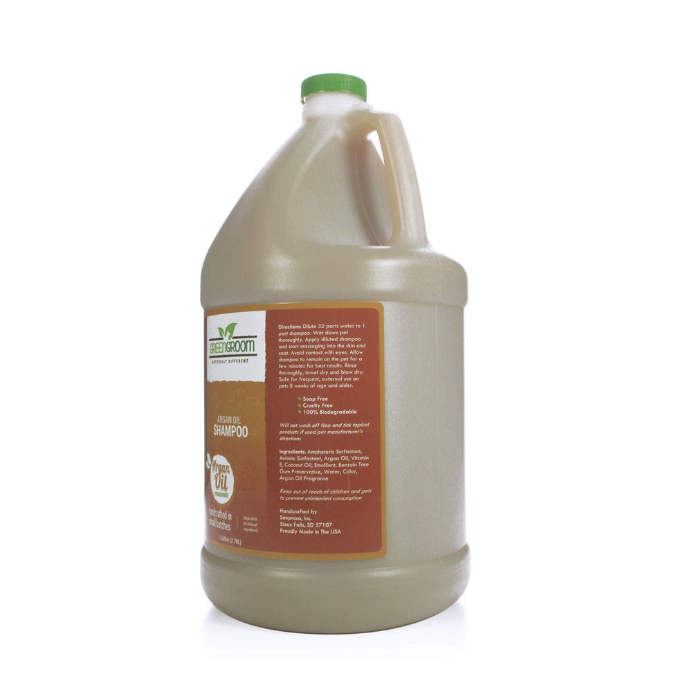 GreenGroom Argan Oil Dog Shampoo lather demonstrates rich cleansing suitable for dry coats.