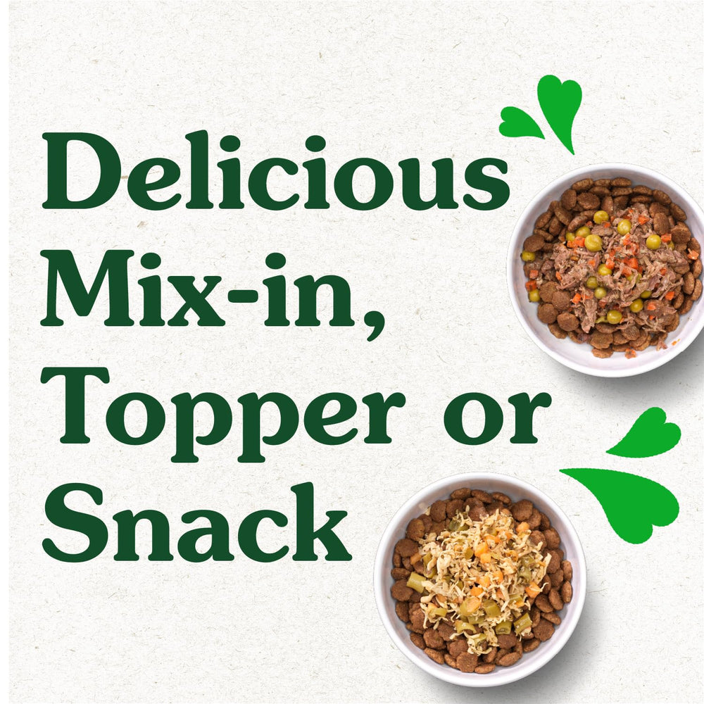 Greenies Smart Topper beef peas carrots close-up highlights natural vegetables and flavor
