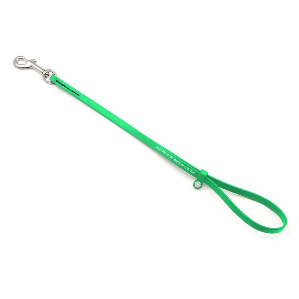 GROOMERSPRO Jelly Loop attached to a dog tub for steady grooming.