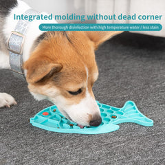 Guardians fish-shaped puzzle feeder used by dogs and cats during meals