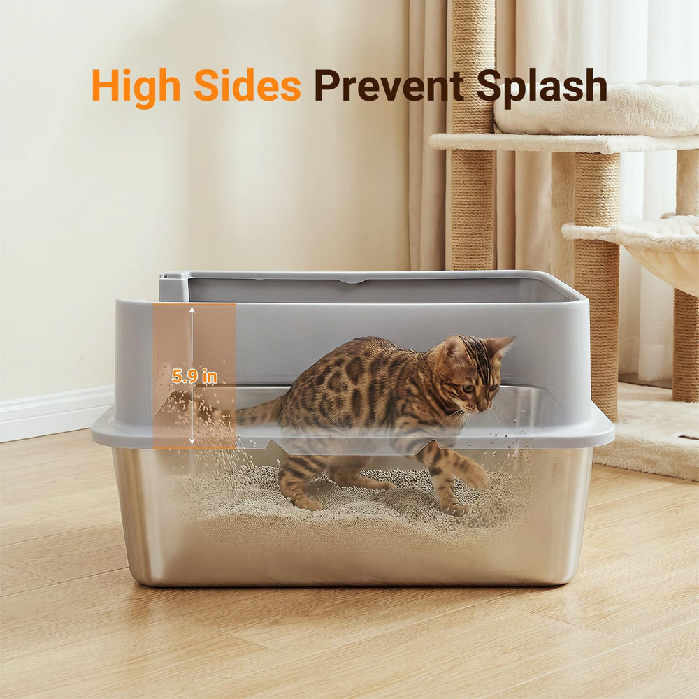 GULUNOOK XL rounded paws design protecting cat's feet during entry