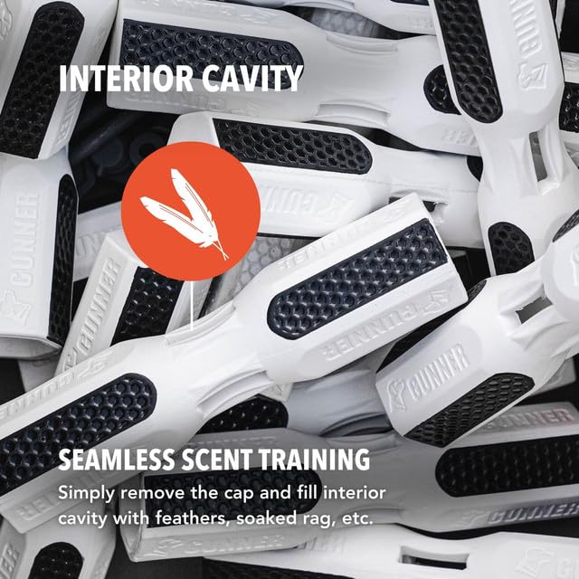 GUNNER quick-dry, easy-clean bumper keeps training gear ready.