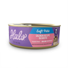 Halo Whole Salmon Stew can pack shot highlights hydration-friendly nutrition.