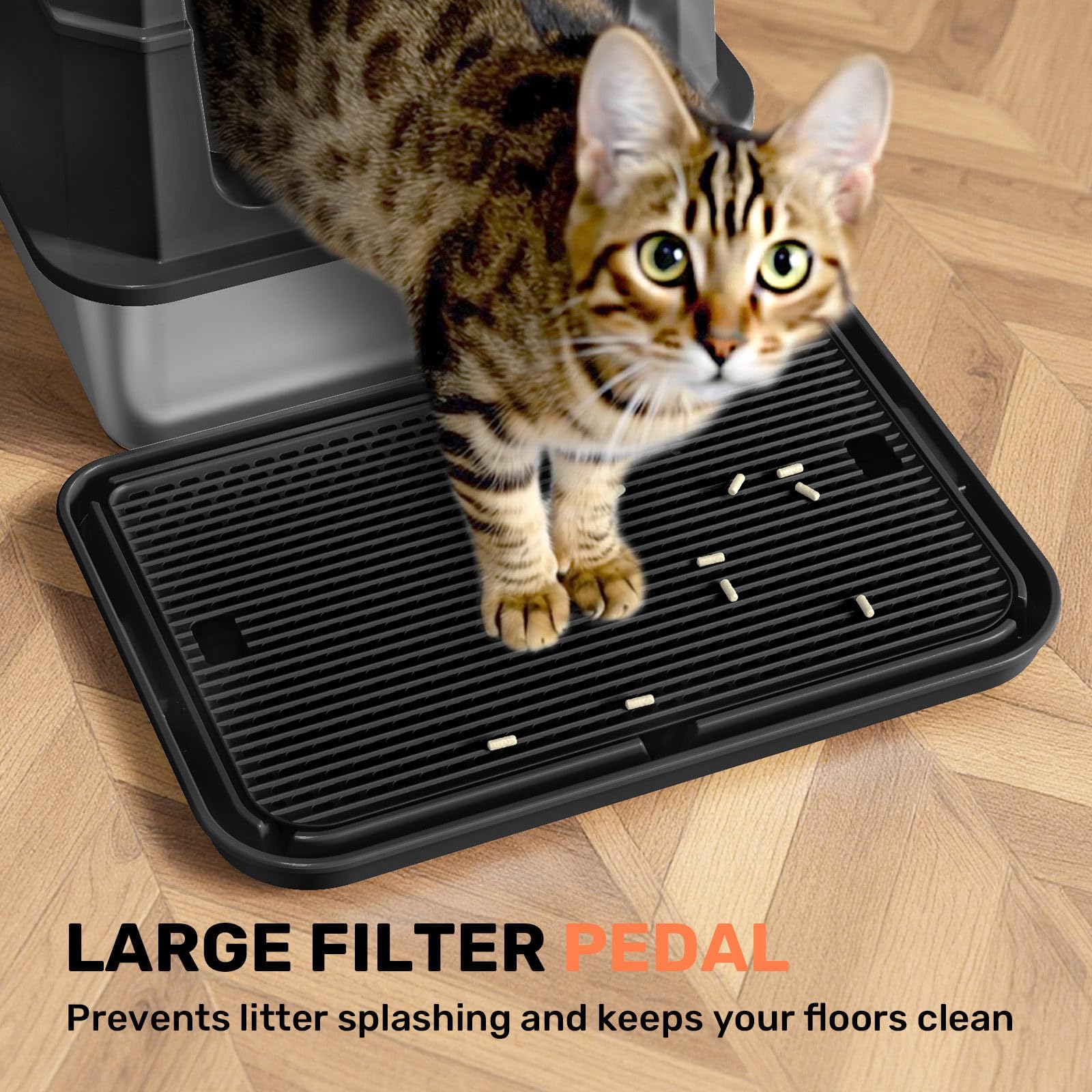 HAPAW scoop and pedal kit included for convenient litter management