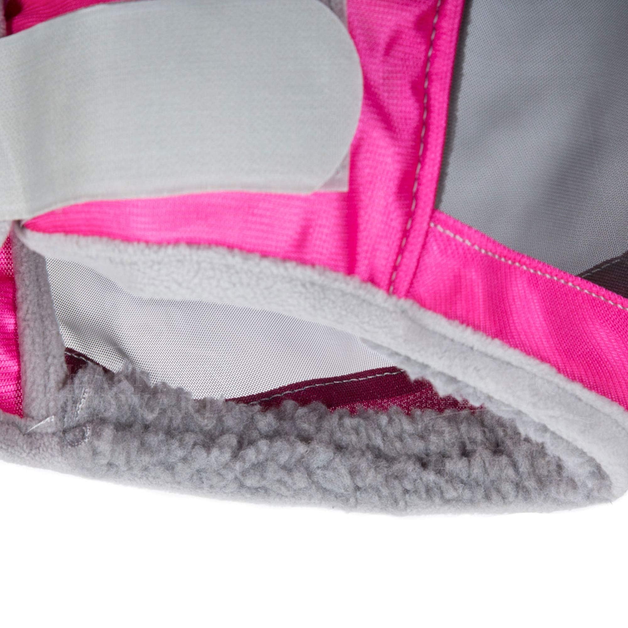 Designed to fit over the bridle for quick, easy application.