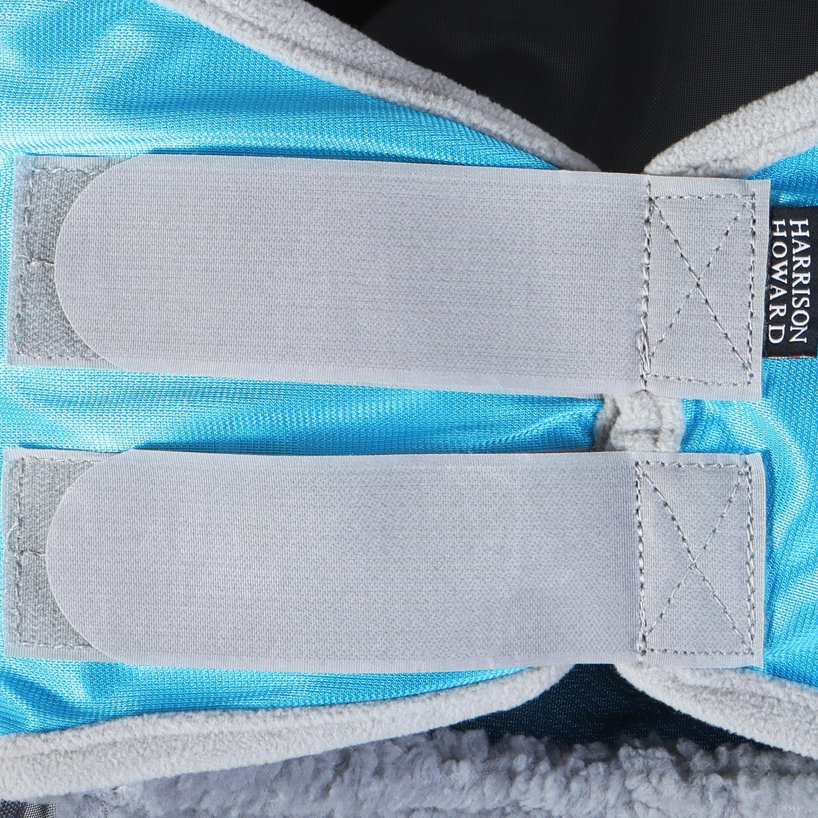 Harrison Howard CareMaster Pro sky blue finish enhances visibility.