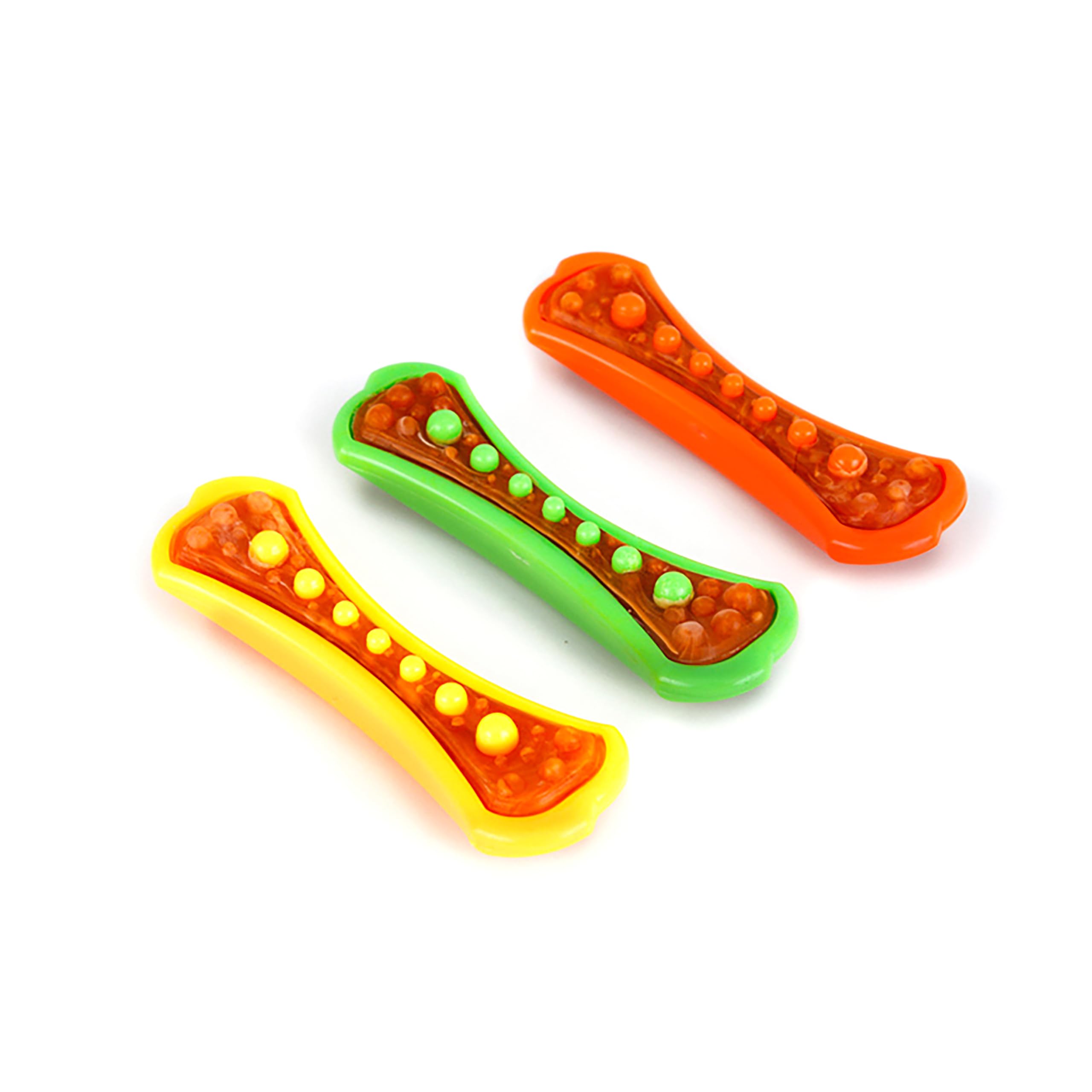 Hartz Chew ’n Clean Dental Duo toy with durable outer shell for mild to moderate chewers.