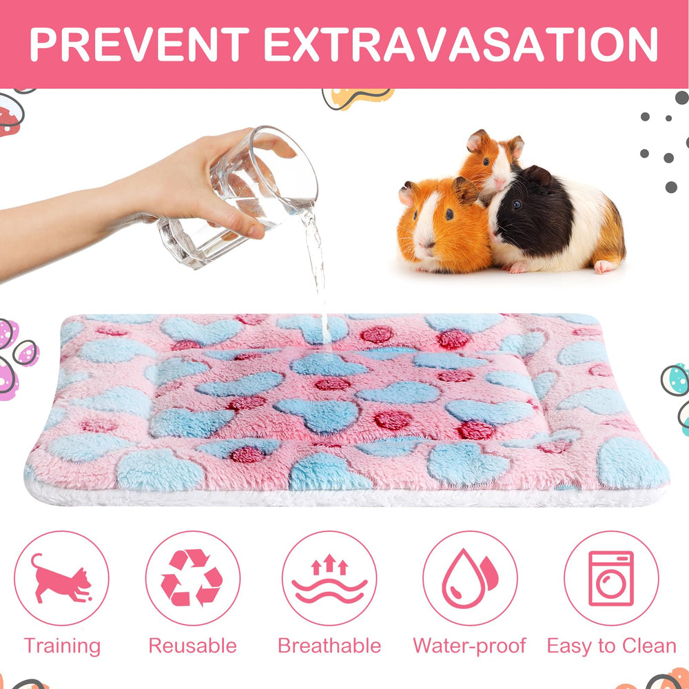 Haull multicolor reversible pad provides versatile warmth for small pets.