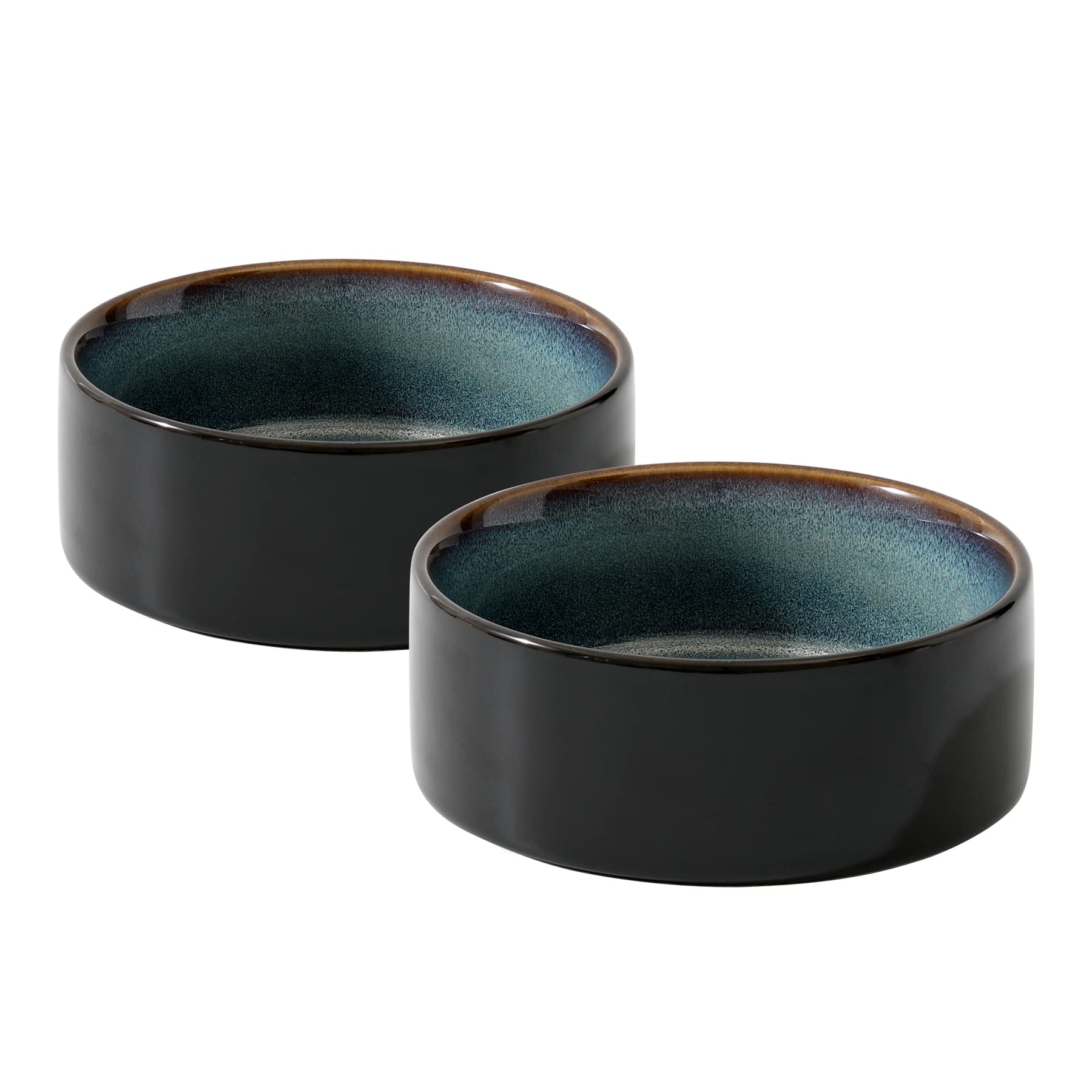 Havniva cat-water-bowl-set-two with wide opening for comfortable drinking.