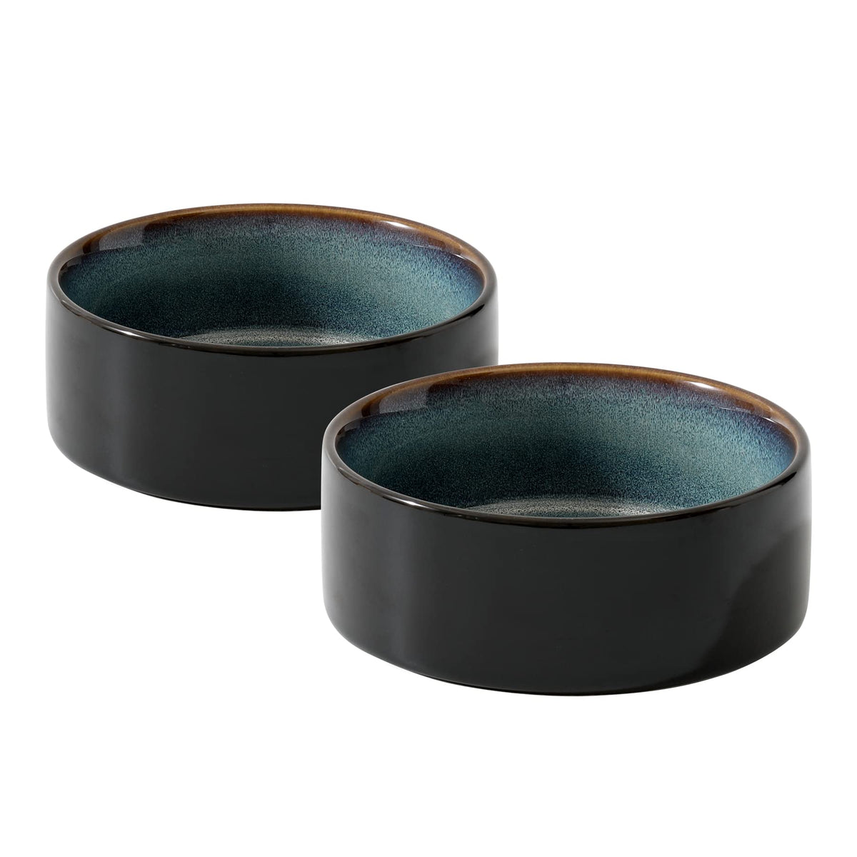 Havniva cat-water-bowl-set-two with wide opening for comfortable drinking.