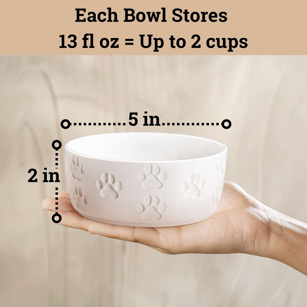 HB Design Co anti-slip base keeps bowls steady during feeding.