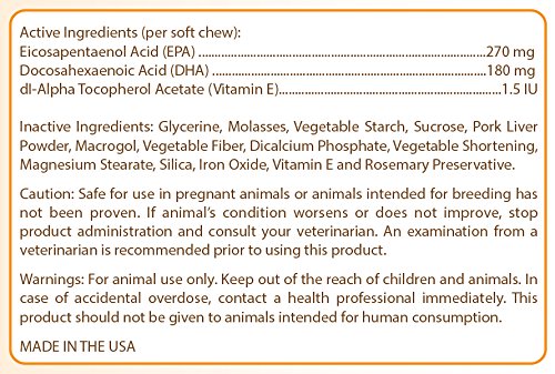 Healthy Breeds Omega HP Soft Chews dog eating to support sensitive skin