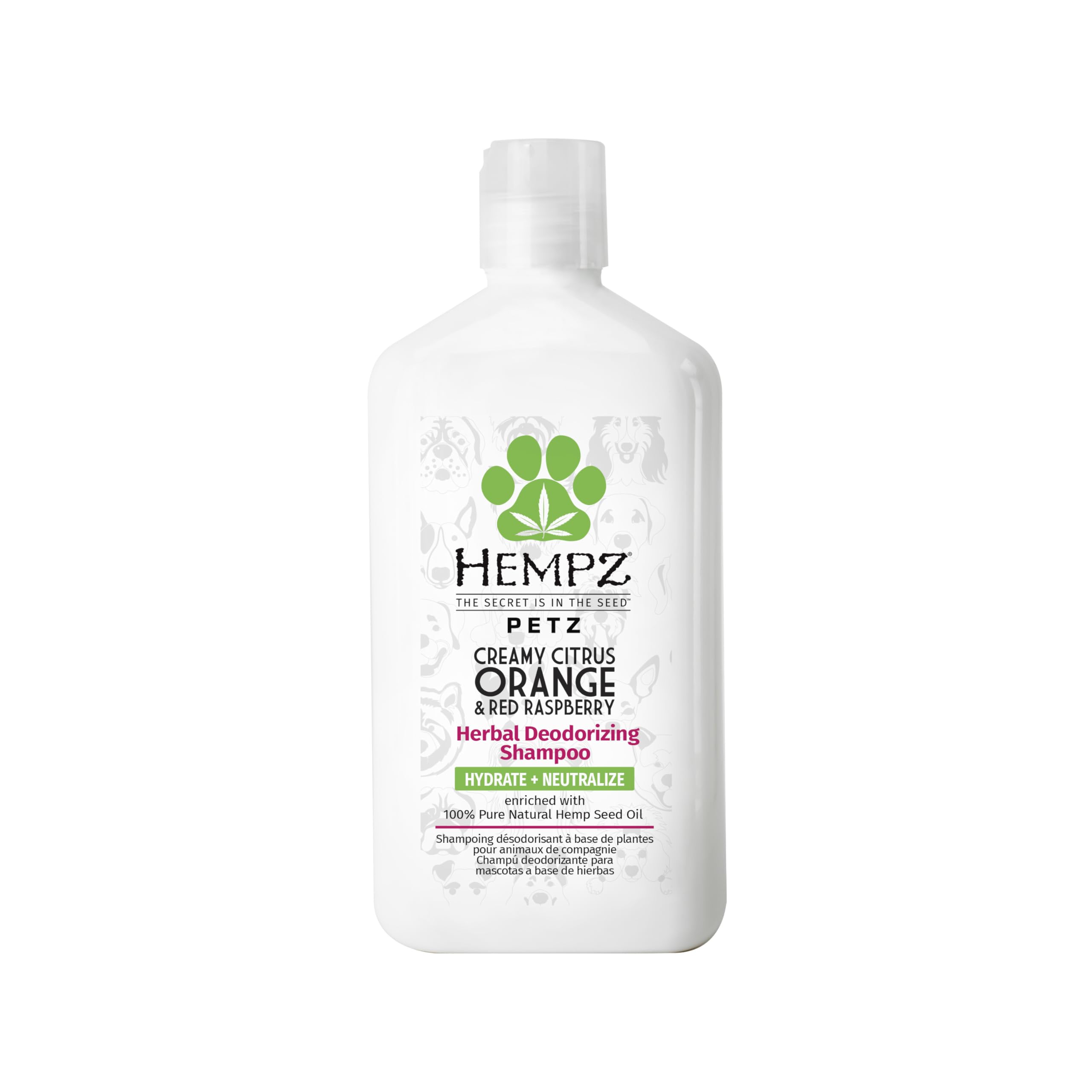 Hempz Petz dog shampoo bottle with hydrating formula and fresh scent.
