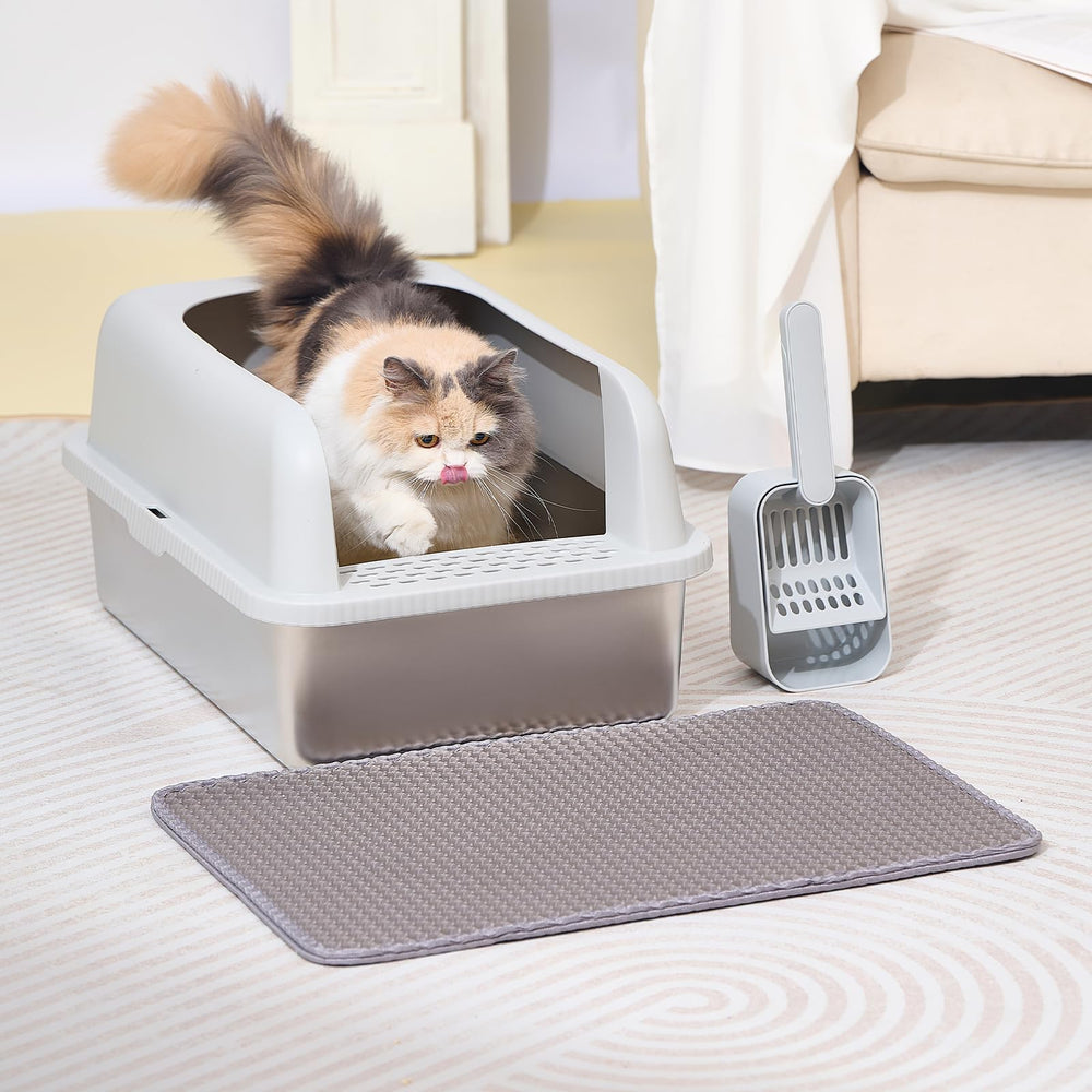 Henkelion non-slip base pads keep the litter box steady on floors.
