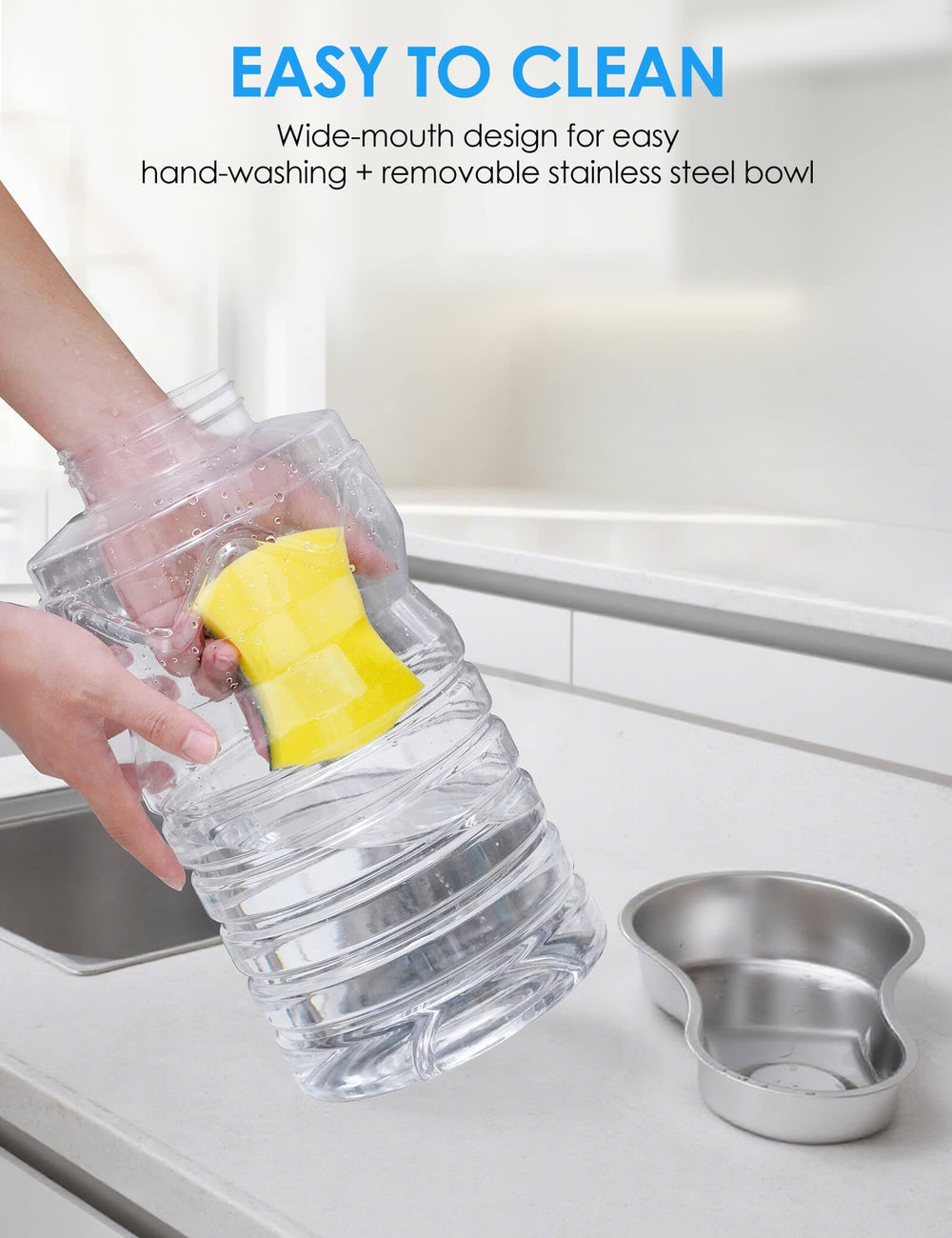 Heouvo 8L gravity reservoir provides steady water supply for many pets