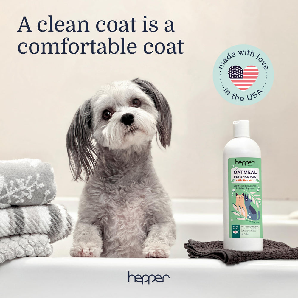 Hepper Oatmeal Shampoo foam demonstrates easy, even distribution.